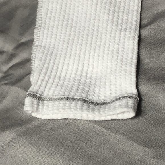 We The Free Crop Top Long Sleeve White Womens Size M Waffle Knit Basic Vneck Tee - Picture 8 of 9